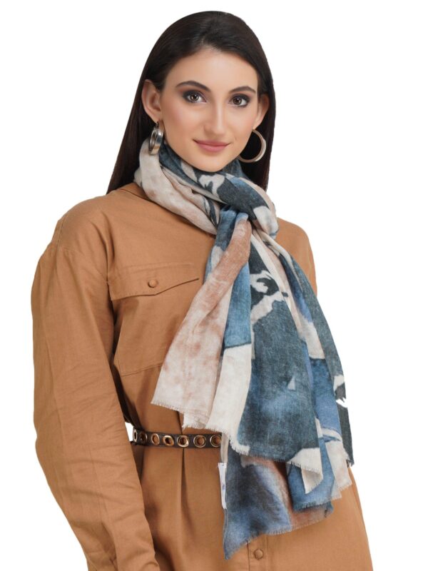 Digitale Print Stola van Fijne Wol – Fairtrade & Duurzaam 1